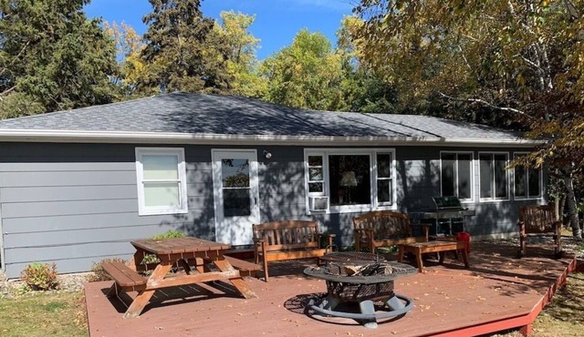 Beautiful cabin located on pristine Potato Lake