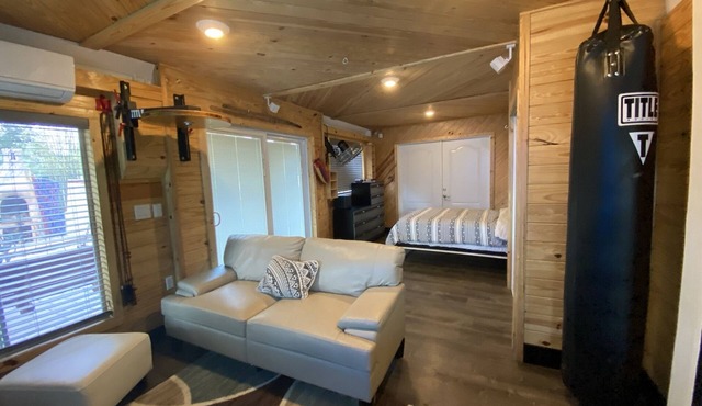 Beautiful Cabin Style Studio Surrounded By Nature