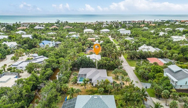 Beautiful canal home, private heated pool on Sanibel Island! - Villa Island Pearl - Roelens