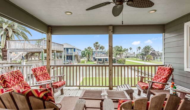 Beautiful Canal Home - Captain Jack's