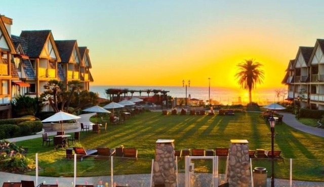 BEAUTIFUL CARLSBAD INN BEACH RESORT