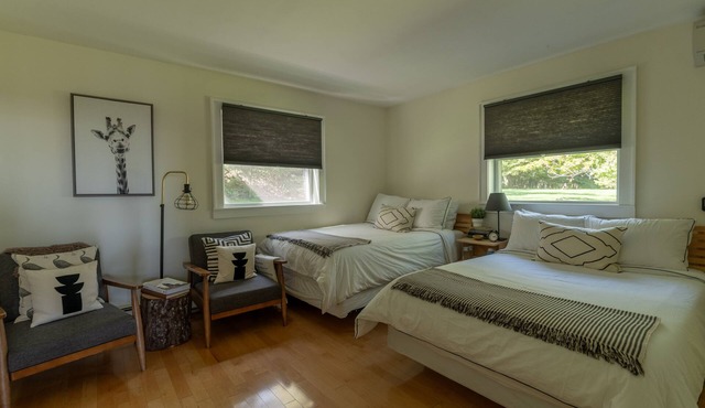 Beautiful Catskills country home get-away, with views, big private yard & forest