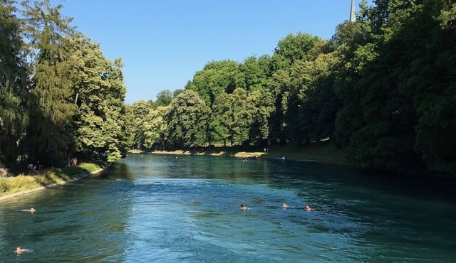 Beautiful central, riverside apartment