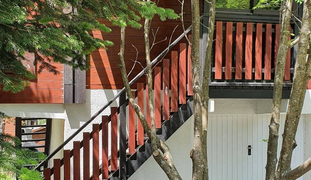 Beautiful Chalet, 6/8personnes, panoramic view, Garden, BBQ, TV, Wifi, Netflix.