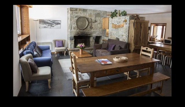 Beautiful chalet in spectacular alpine setting