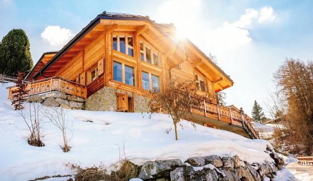 Beautiful chalet in the heart of Nendaz with stunning views