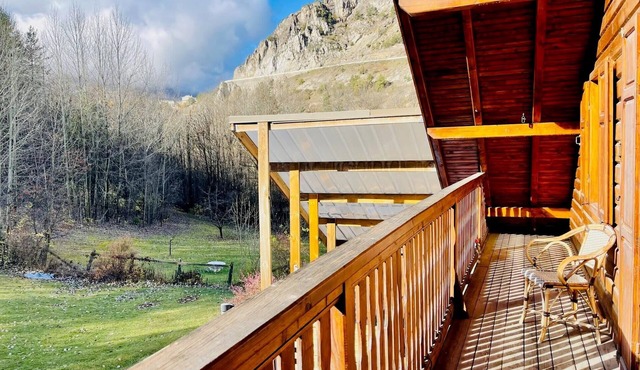 Beautiful chalet near the center of Briançon