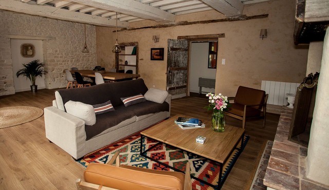 Beautiful character house with swimming pool in Rennes, Brittany, France