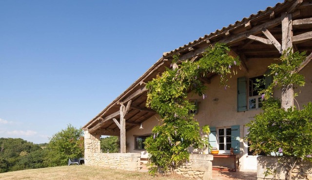 Beautiful charming renovated old house with beautiful viewpoint and pool