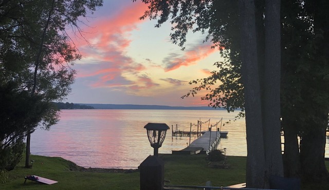 Beautiful Chautauqua lake house in Burtis Bay with private dock, deck and yard