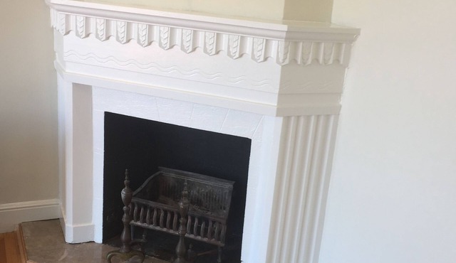 Beautiful city views, ideally located in center of Potrero Hill restaurant area!