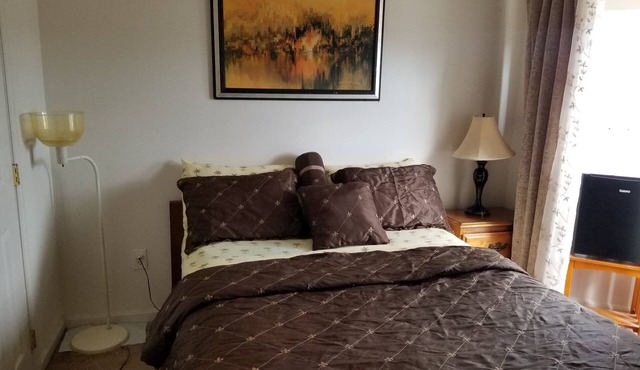 Beautiful, clean and Peaceful surrounded by parks