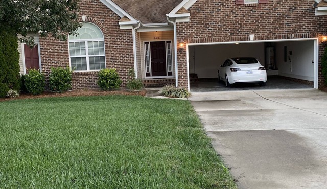 Beautiful, clean and spacious single story Indian Land home