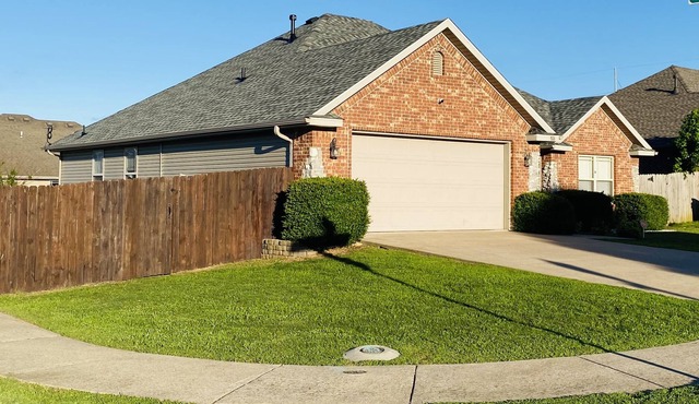 Beautiful! Close to Museums, MTB Trails, King Bed!