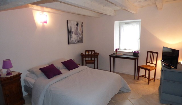 Beautiful, cozy room in the countryside