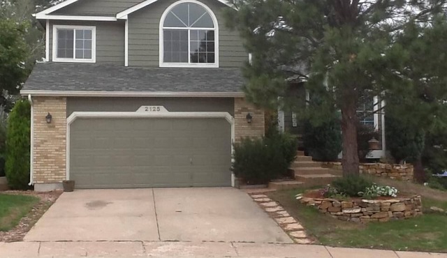 Beautiful Colorado Springs Get Away with Pikes Peak Views and AFA access