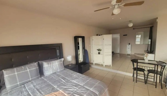 Beautiful & Comfortable Studio