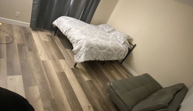 Beautiful condo 5 mins from Freemont downtown. 10 mins from strip