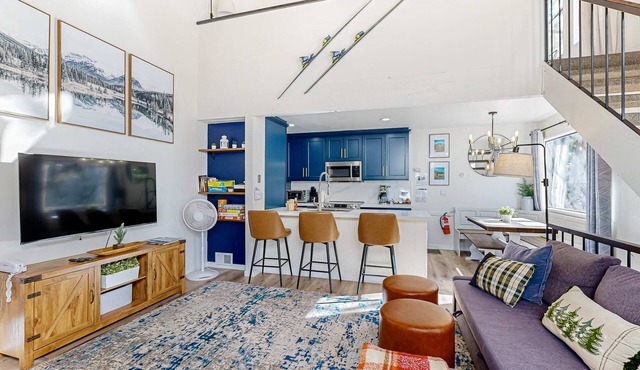 Beautiful condo with modern appliances, two decks, and shared pool