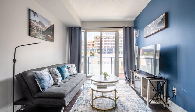 Beautiful Condos In the Heart of Downtown