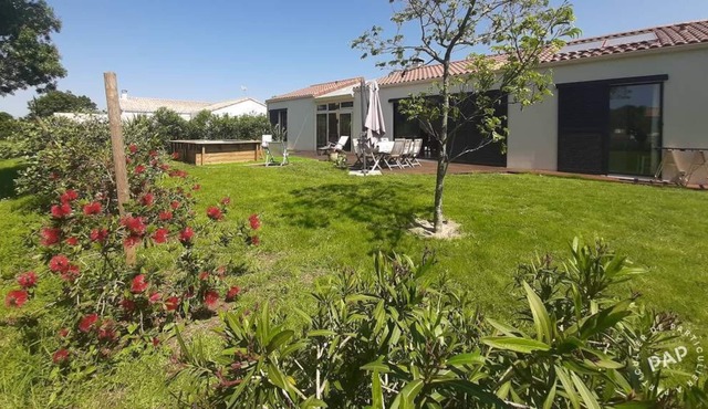 Beautiful contemporary villa 140 m2 5 minutes from the beaches