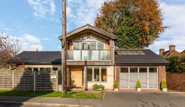 Beautiful contemporary accommodation - Sleeps 2 adults