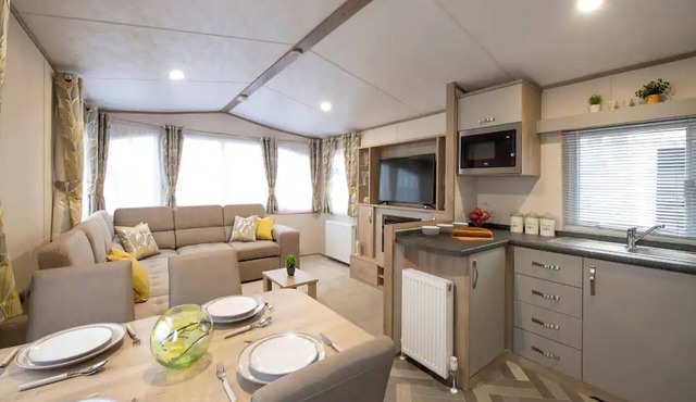 Beautiful & Cosy Holiday Home in Gorgeous Location - Pass the Keys