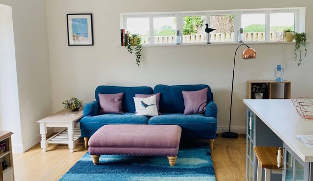 Beautiful, cosy New Forest 2 bed cottage, close to the beach!