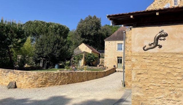 Beautiful cottage 7mn from Sarlat
