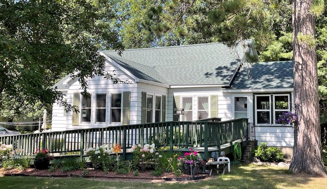 Beautiful Cottage on Manitowish River - Boulder Junction