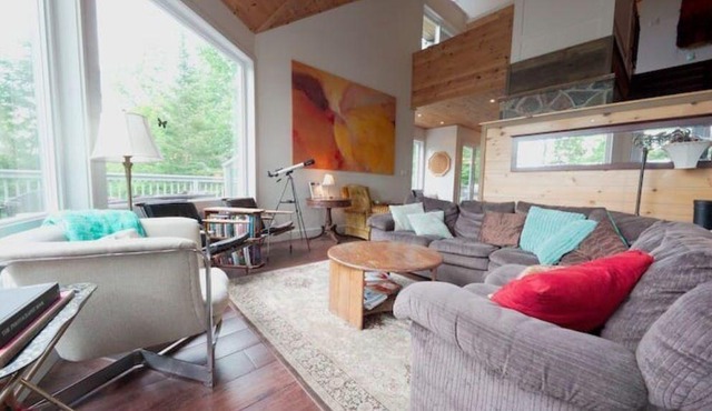Beautiful cottage in Highlands East