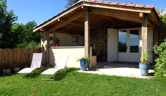 Beautiful cottage 2 people, countryside/forest Périgord noir