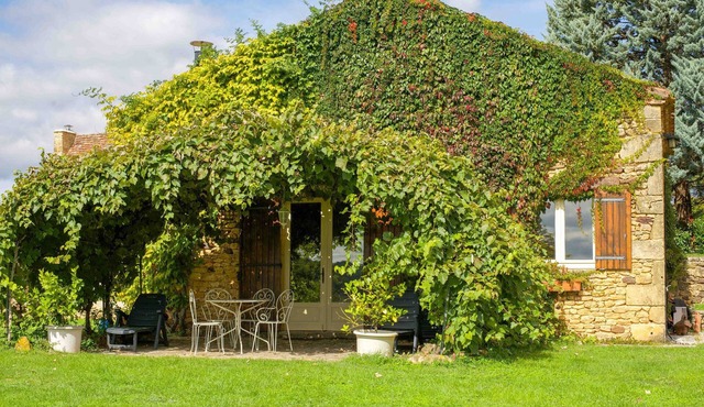Beautiful cottage 4 people, Black Périgord.