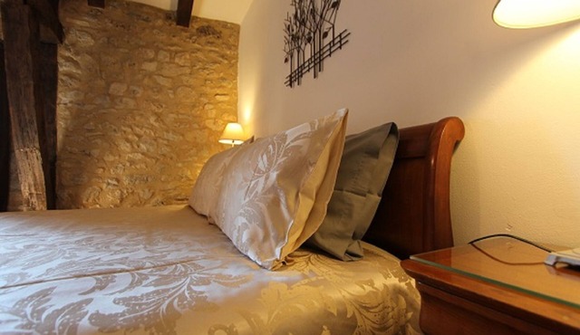 Beautiful Cottage for maximum 4 people overlooking the Dordogne Valley