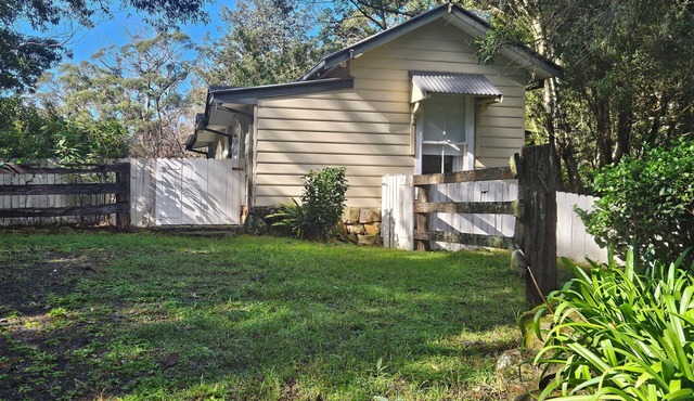 Beautiful Cottage in great location with lovely views