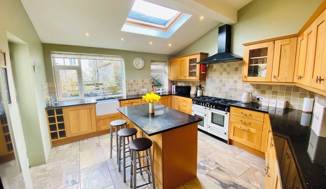 Beautiful Cottage in Idyllic Village of Orton