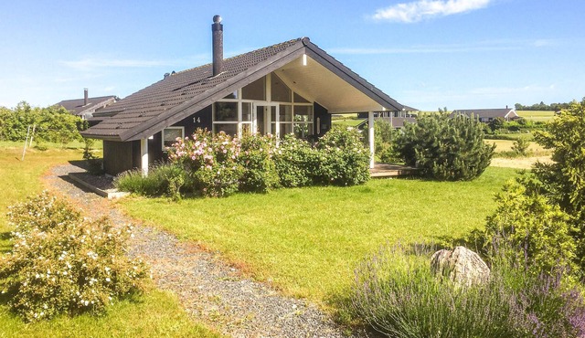 Beautiful cottage in the beautifully situated Drøsselbjerg.