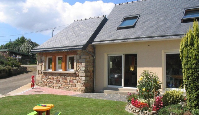 Beautiful cottage in the heart of the crozon peninsula in britany
