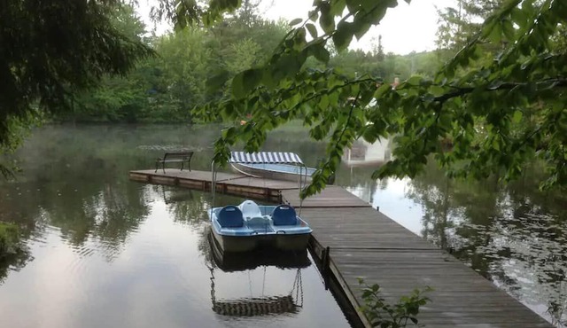 Beautiful cottage - The Nymphea by the lake