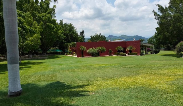 Beautiful Country House Chamilpa in Morelos with AC in Mor. - Sleeps 14