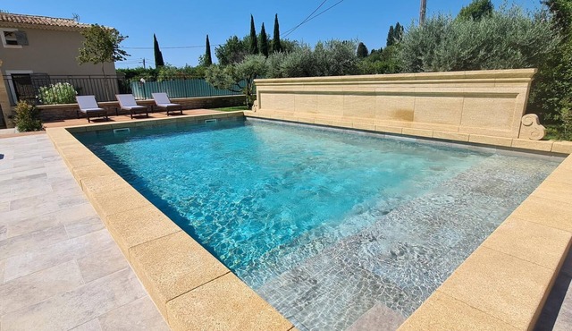 BEAUTIFUL COUNTRY HOUSE FOR 16 to 18 PEOPLE 6 bedrooms and 3 bathrooms