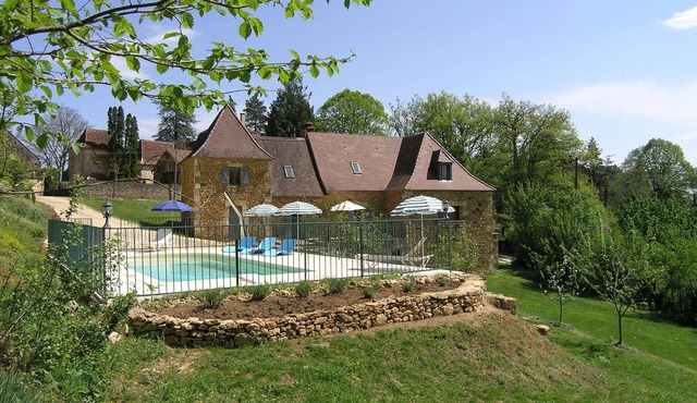 Beautiful country house with private pool in the heart of the Dordogne
