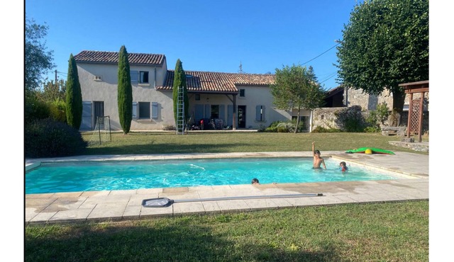 Beautiful country house 3 km from Angoulême