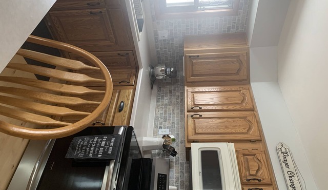 Beautiful country property 25 mins from EAA
