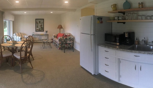 Beautiful Couples Getaway in the heart of Sleeping Bear!