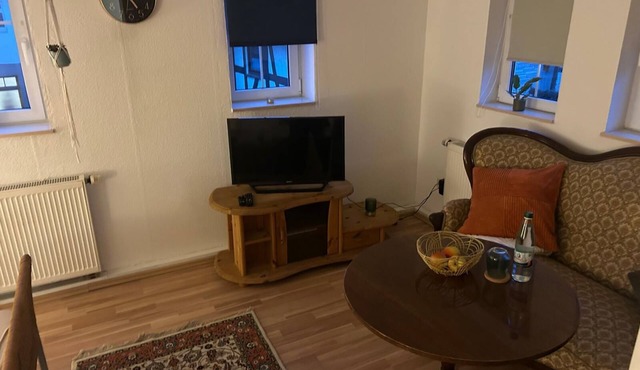 Beautiful, cozy accommodation with separate rooms, shared kitchen and bathroom in Langgöns
