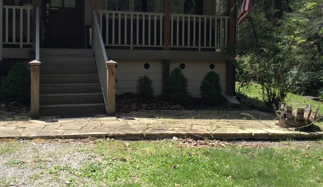 Beautiful Creek side 4 Bedroom, 4 Bathroom House