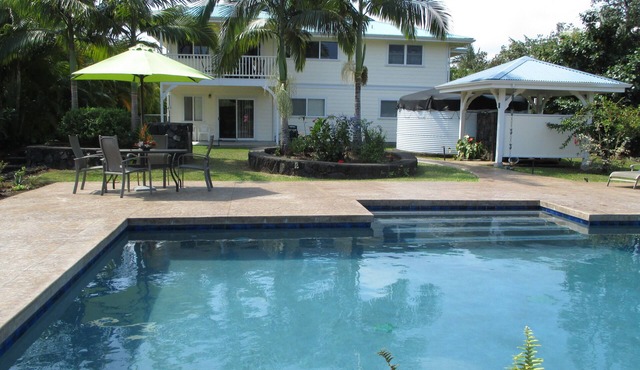 Beautiful Custom Eco Friendly Home with Private Back Yard POOL