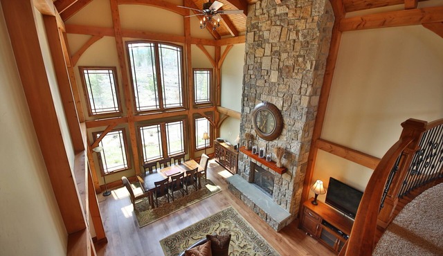 Beautiful Custom Timber Frame Home with Large Game Room 3600 sq ft