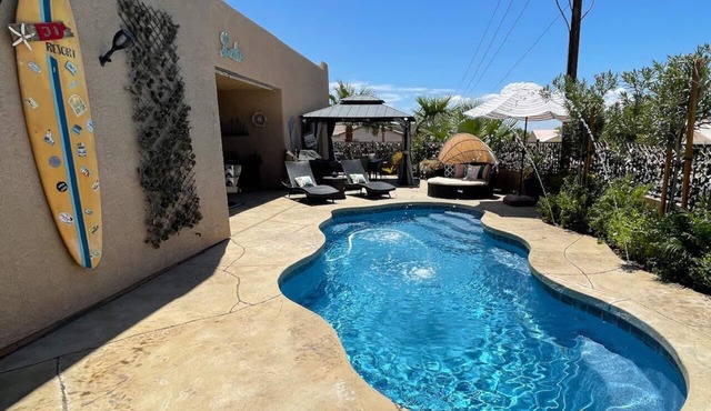Beautiful Desert Retreat with Pool and RV Garage